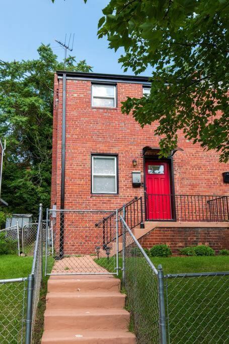 Red Door Rendezvous Villa Washington Bagian luar foto